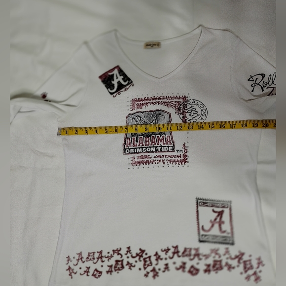 *SOLD* Alabama Roll Tide Tee 🐘🏈 - Picture 4 of 8